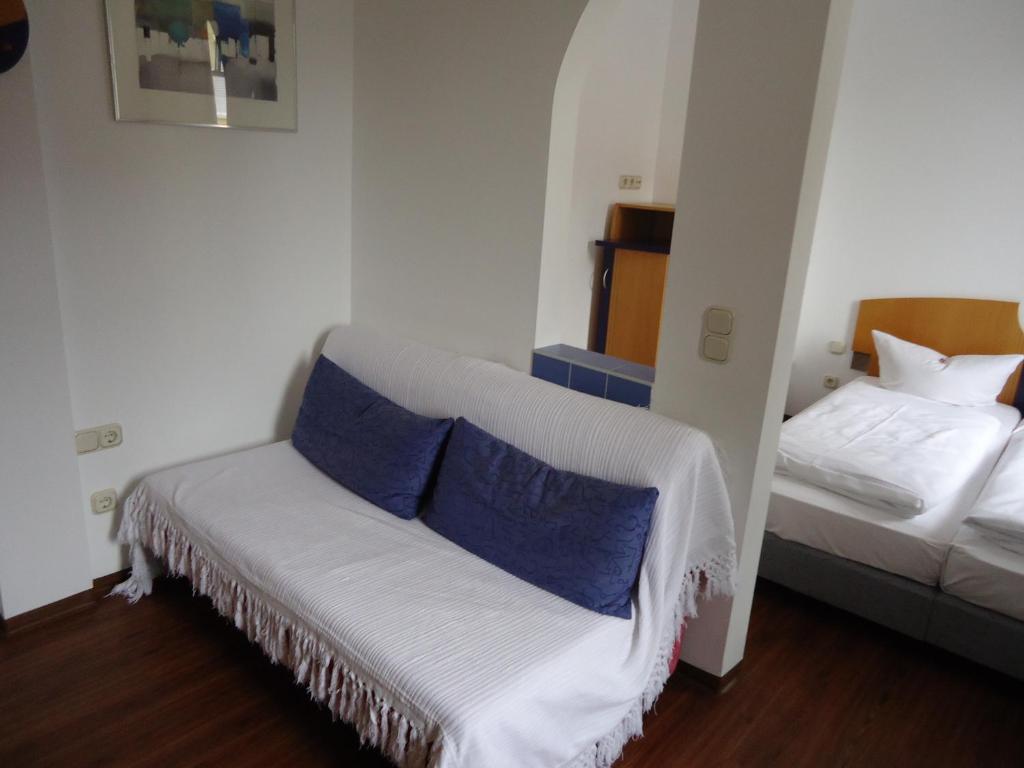 Garni Hotel Kaiserdom Bamberg Quarto foto